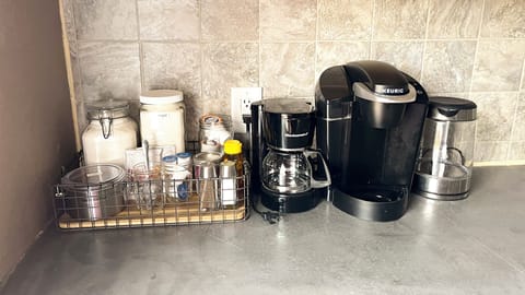 Start your day with complimentary coffee, tea & breakfast snacks!