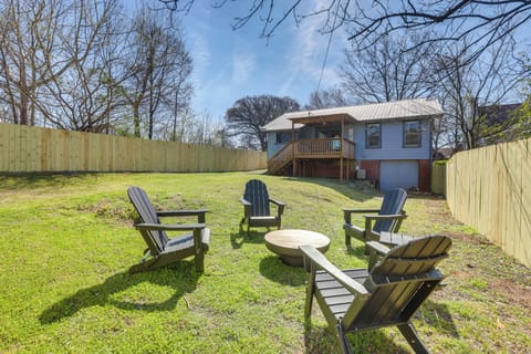 Birmingham Vacation Rental | 2BR | 1BA | 1,170 Sq Ft | Exterior Steps Required