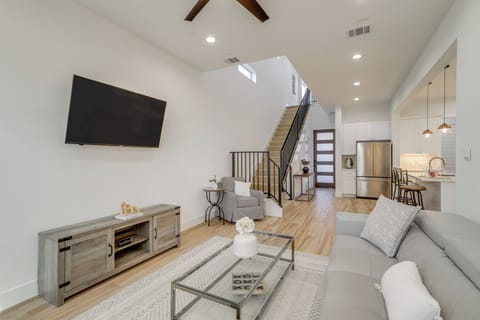 Houston Vacation Rental | 3BR | 2.5BA | Step-Free Entry | 1,920 Sq Ft
