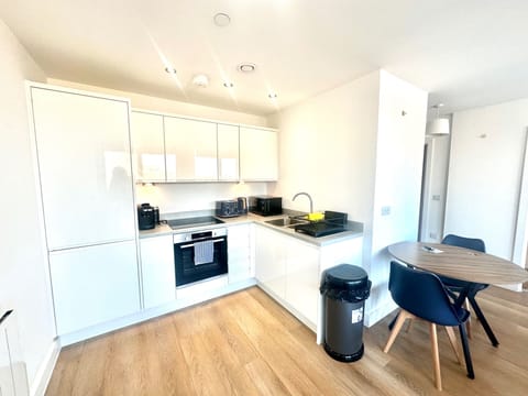 Apartment | Private kitchen | Fridge, microwave, oven, stovetop