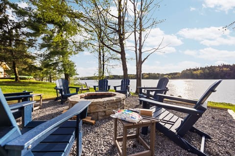 Roast s'mores, share laughs, by the glittering lake.