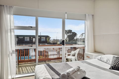 Studio | WiFi (free), bed sheets