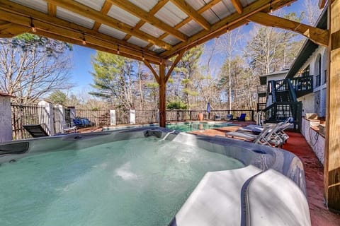 Hot tub