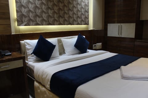 Deluxe Double Room | Free WiFi