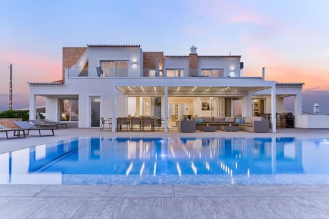 House | 6 bedrooms