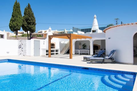 House | 5 bedrooms