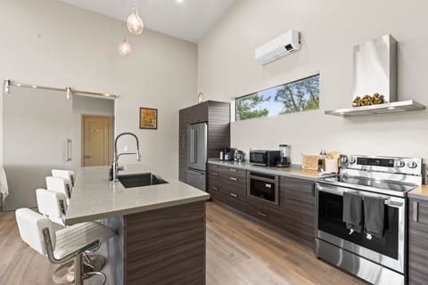 Apartment | 2 bedrooms, Internet