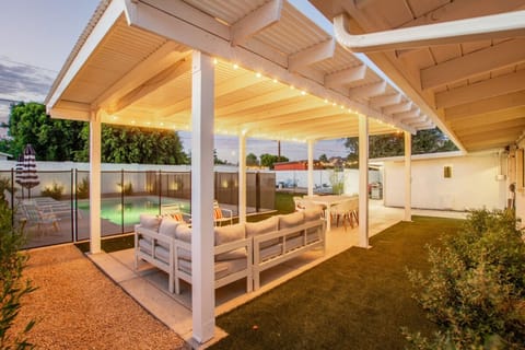 House | 3 bedrooms, high-speed internet