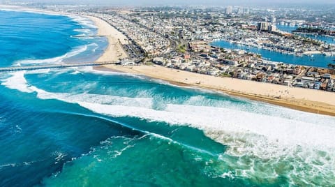 Apartment | 2 bedrooms, desk, Internet