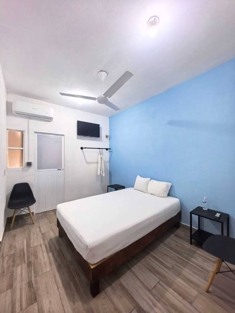 Habitación 7 | Free WiFi