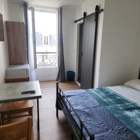 Standard Double Room, City View | Free WiFi, bed sheets