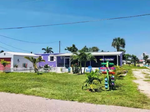 Welcome! Our purple cottage has been a vacation rental for 4+ years. New to vrbo