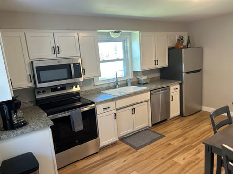 Fully equipped kitchen