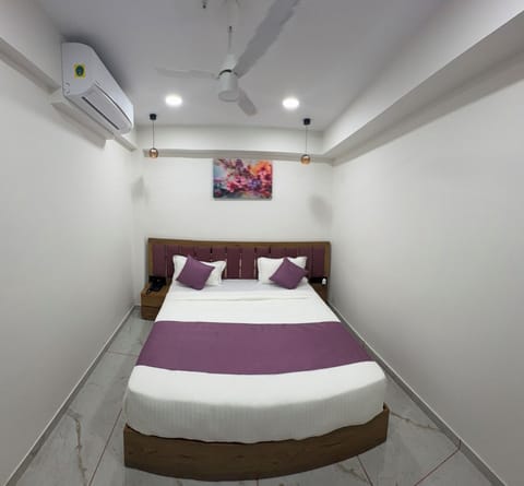 Luxury Double Room, Mountain View | Soundproofing
