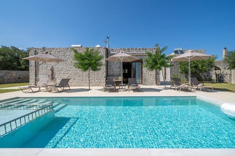 Holiday Home Swimming Pool