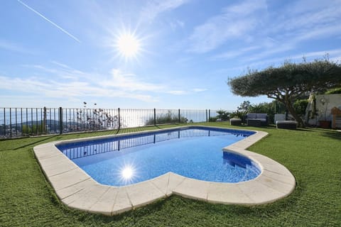 Holiday Home Swimming Pool