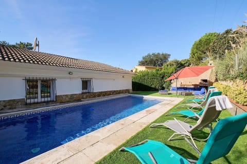 Holiday Home Swimming Pool