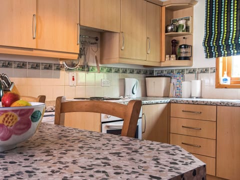 Kitchen | Heath Cottage, Boat of Garten, near Aviemore
