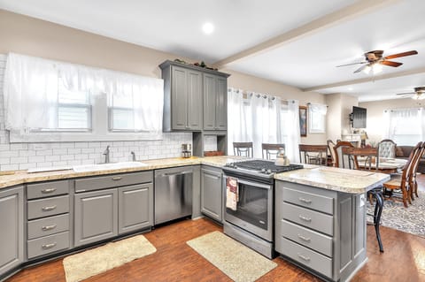 Indoors, Kitchen, Appliance, Ceiling Fan, Home Decor