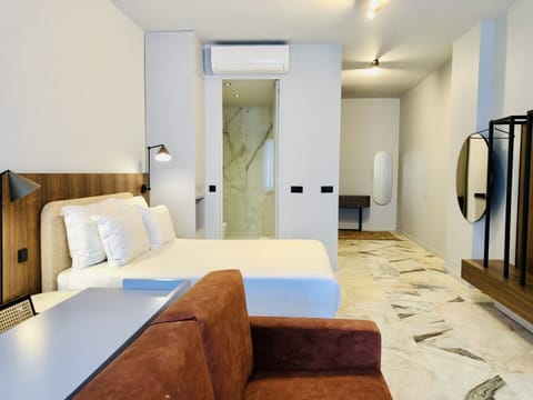 Apartment | 1 bedroom, iron/ironing board