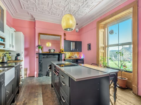 Kitchen | Greystonedale Mansion Holiday Retreat, Haltwhistle