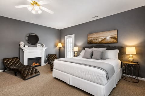 Sleep soundly in the luxurious king-sized bed, perfect for relaxing after a day of exploring.