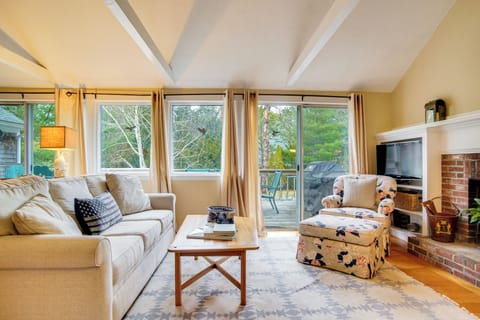 Mashpee Vacation Rental | 4BR | 2BA | 4 Steps to Enter | 1,800 Sq Ft