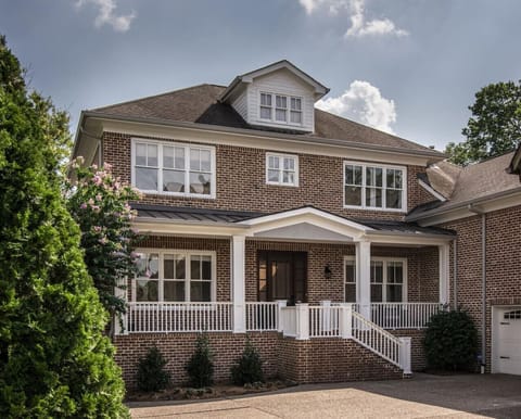 Beautiful family home in the heart of Green Hills, walking distance to shops, restaurants, and groceries. Two car garage attached. Please note this is part of an HPR with another home in the front of the same lot.