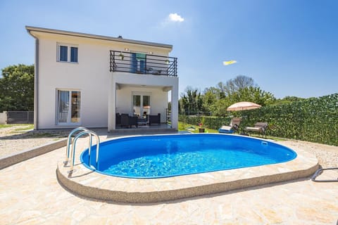Holiday Home Swimming Pool