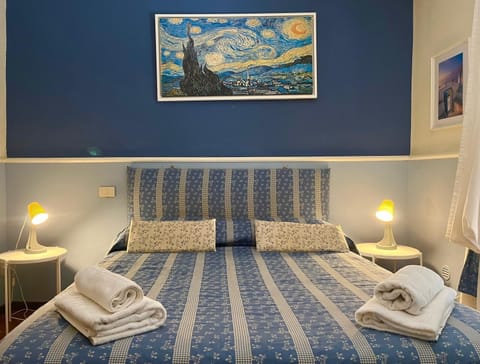 Standard Double Room | Free WiFi