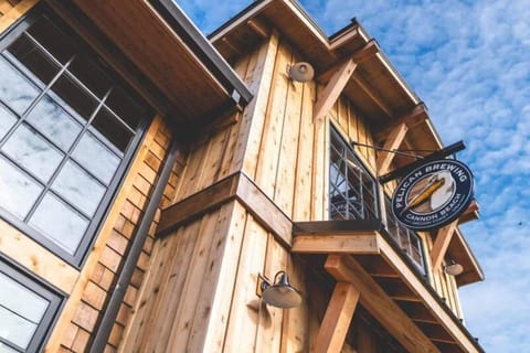 Pelican Brewing next door