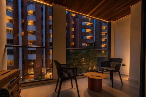 apartment loft in laureles, medellin digital nomads-11