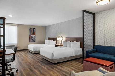 Desk, laptop workspace, free WiFi, bed sheets