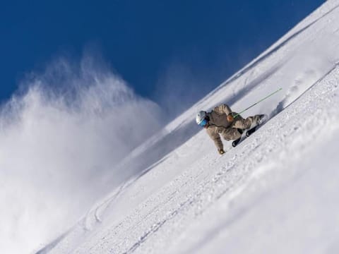 Region [winter] (>5 km)