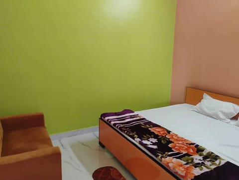 Double Room, Non Smoking | Laptop workspace, free WiFi