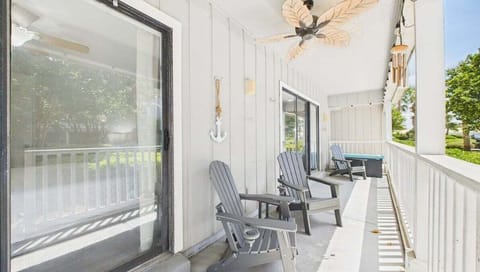Deck with ample seating and a beautiful view