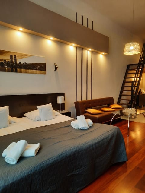 Luxury Senate Apartment | Living area | Flat-screen TV