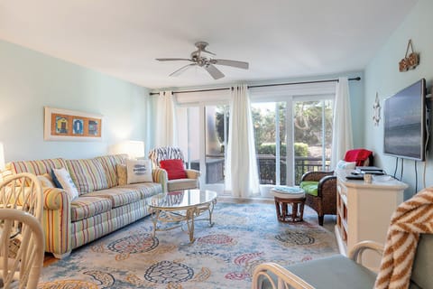 Welcome to Beachwalk 106!