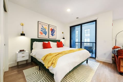 King bed with luxury mattress, premium pillows and crisp linens.