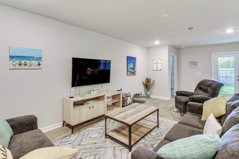 Foley Vacation Rental | 4BR | 2BA | 1 Step Required | 1,980 Sq Ft