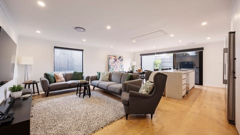 Open plan living - kitchen, living and dining space