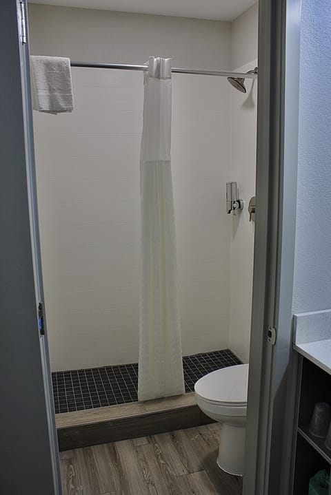 Double Room | Bathroom