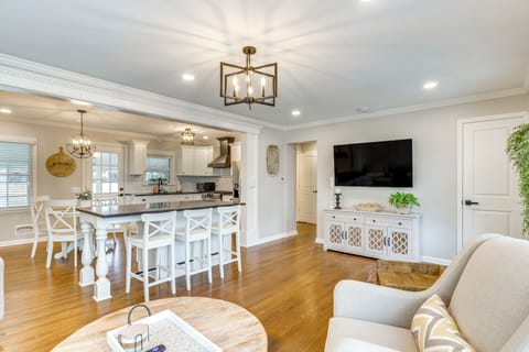 House (3 Bedrooms) | Front of property