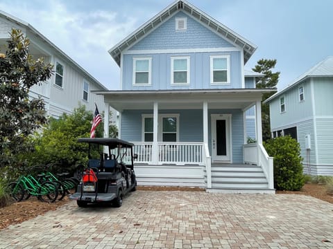 Welcome to your next getaway at Somewhere on the Beach!