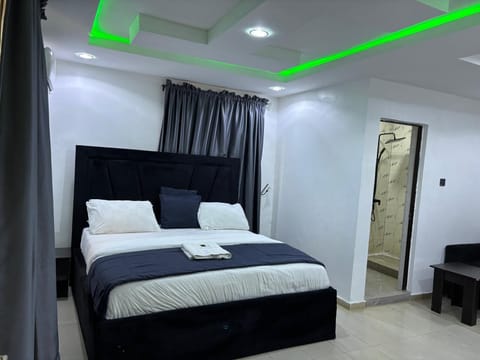 Superior Single Room, 1 Bedroom, City View | Desk, laptop workspace, free WiFi