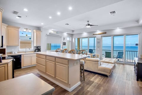Spacious condo for family get-togethers