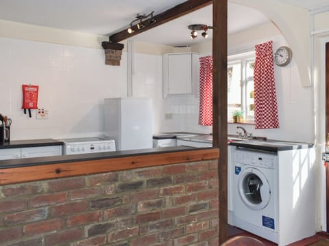 Kitchen | Priory Cottage, King&rsquo;s Lynn