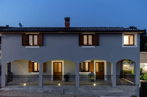 House | Exterior