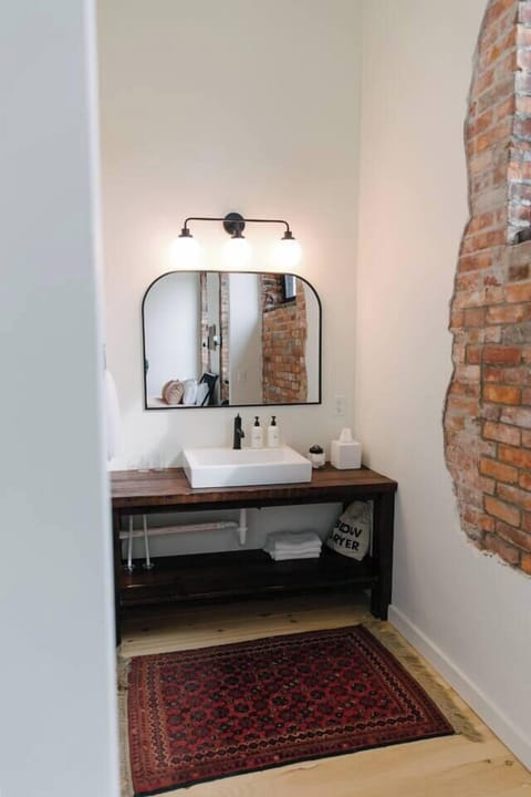 9eb30c3d 14d6 475b 8cec b816426a254b