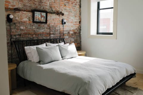 8fb49a4b b344 4c3f 897d 0f90e7cd5e24